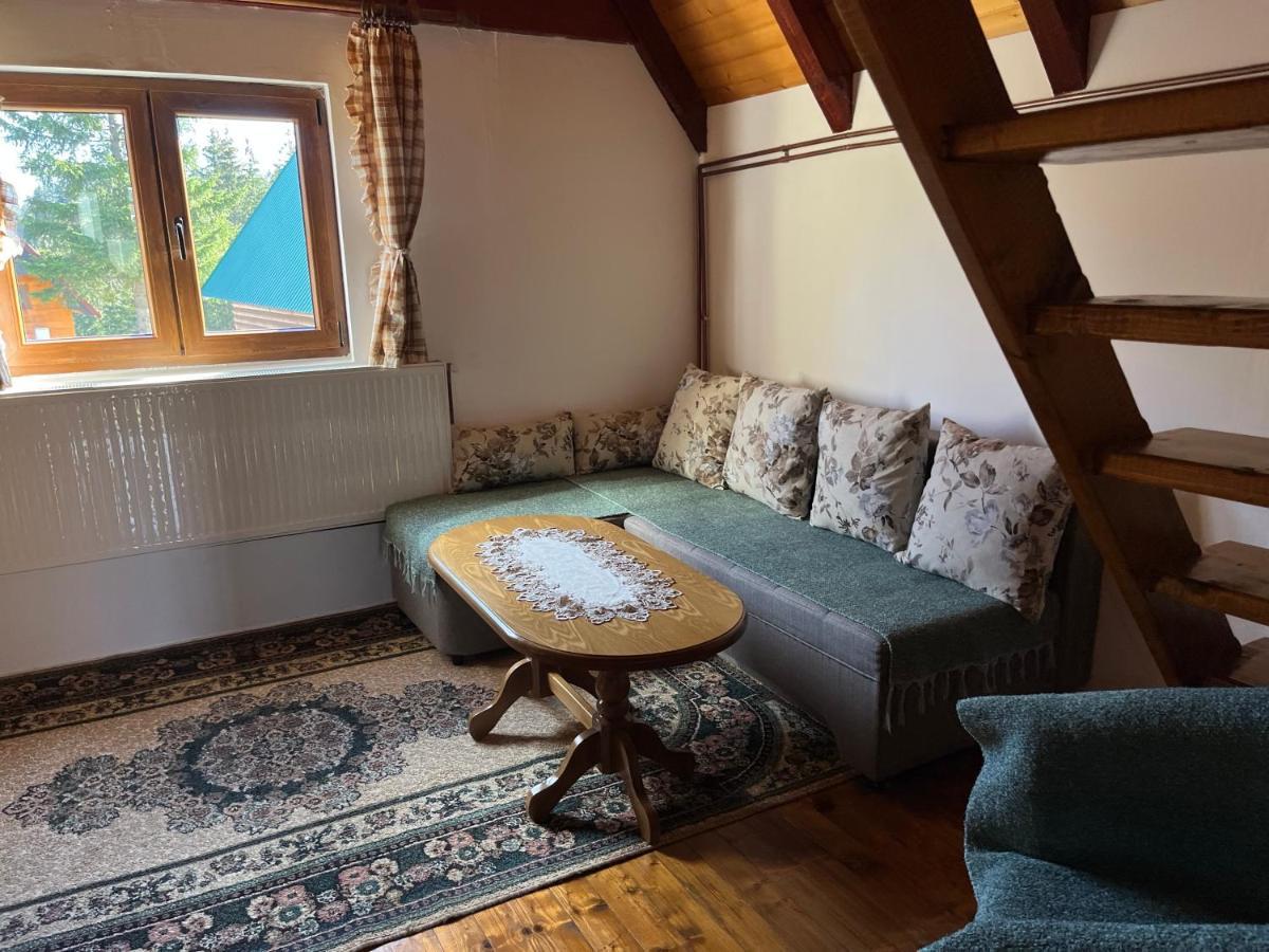 Bungalows Krstajic Žabljak エクステリア 写真
