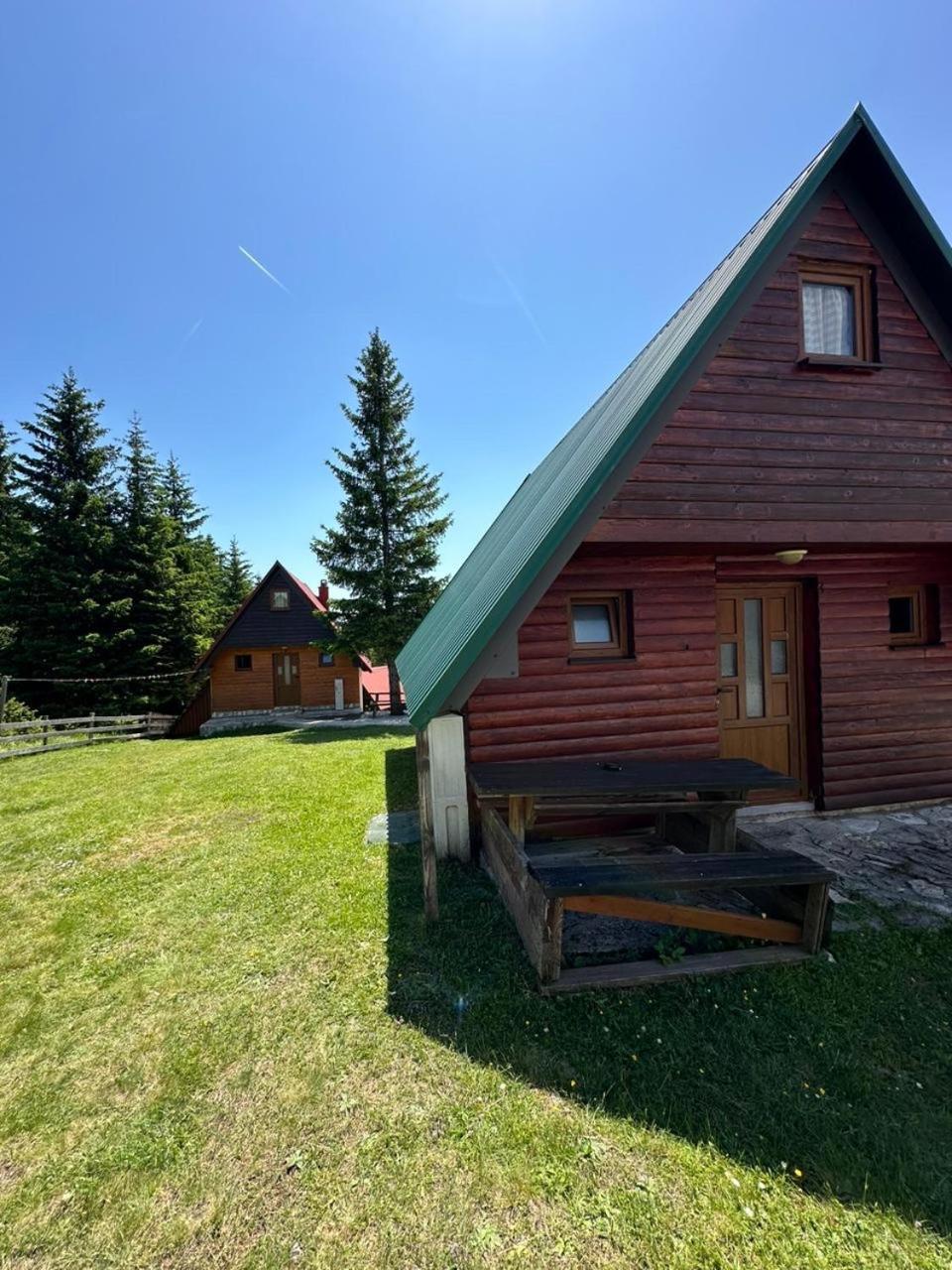 Bungalows Krstajic Žabljak エクステリア 写真